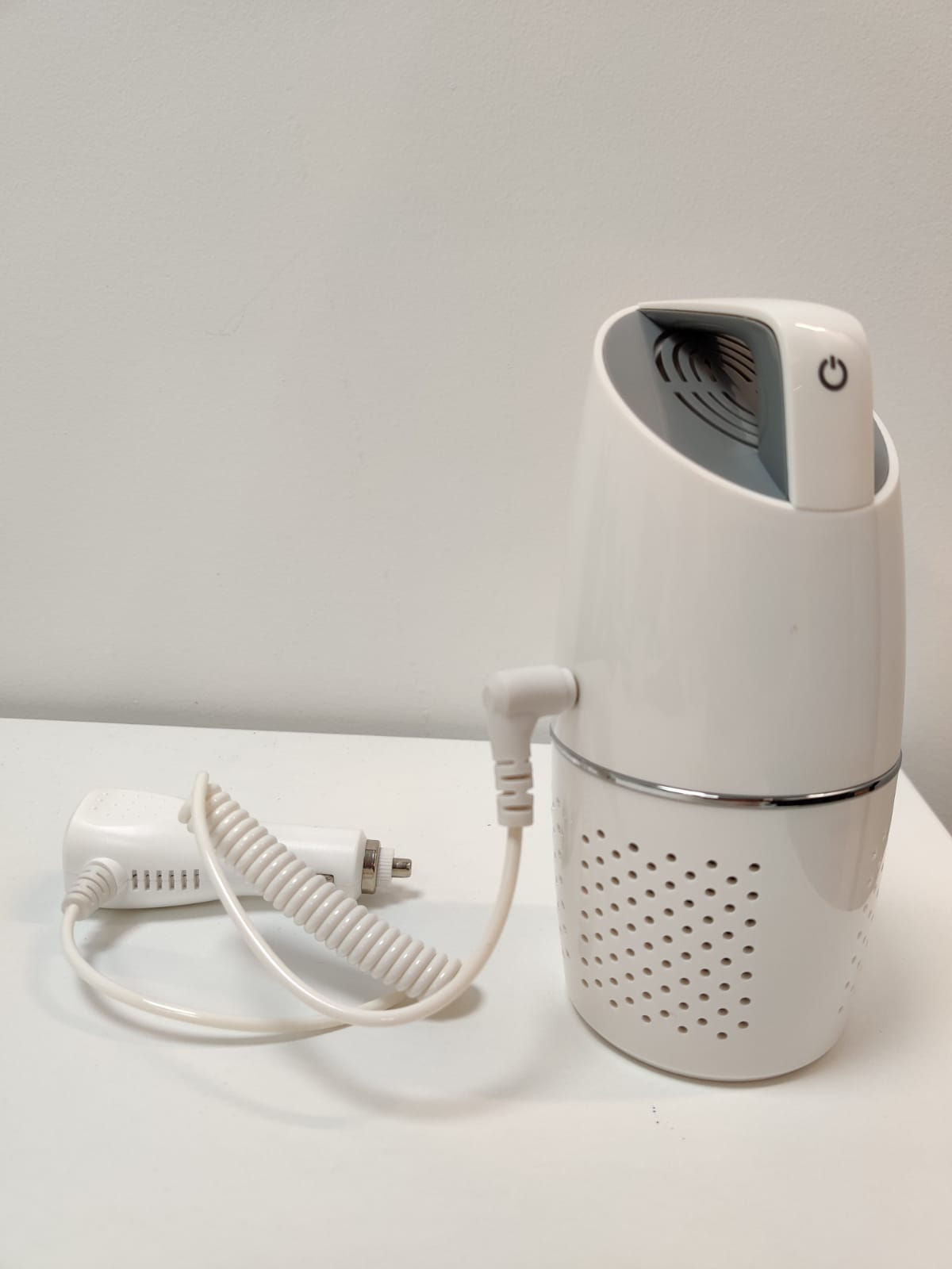 מטהר אוויר חשמלי לרכב