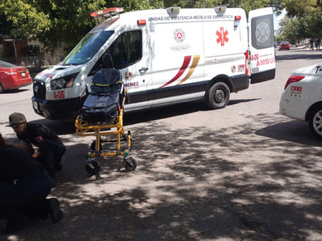 🚨 Ciclista se pasó el alto y provocó el choque de ayer en la 5 de Febrero
