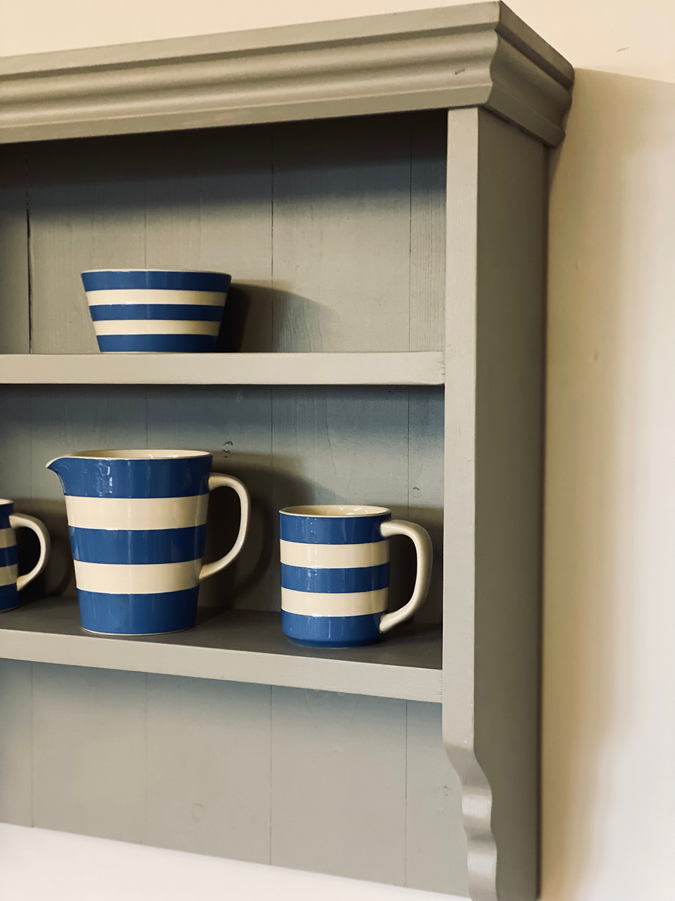 Thumbnail: Handcrafted shelving