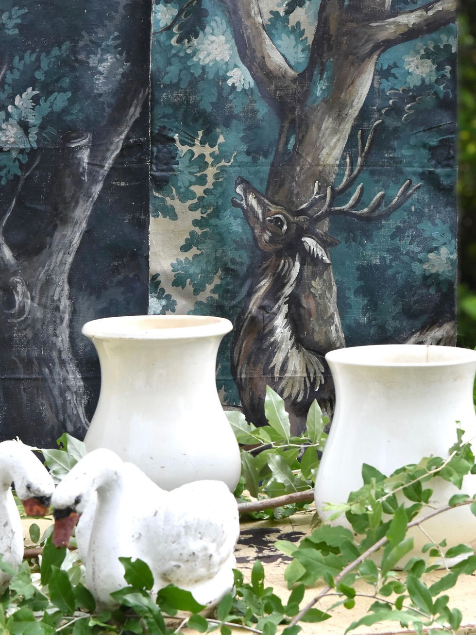 Jennifer Lanne verdure painting backdrops with deer