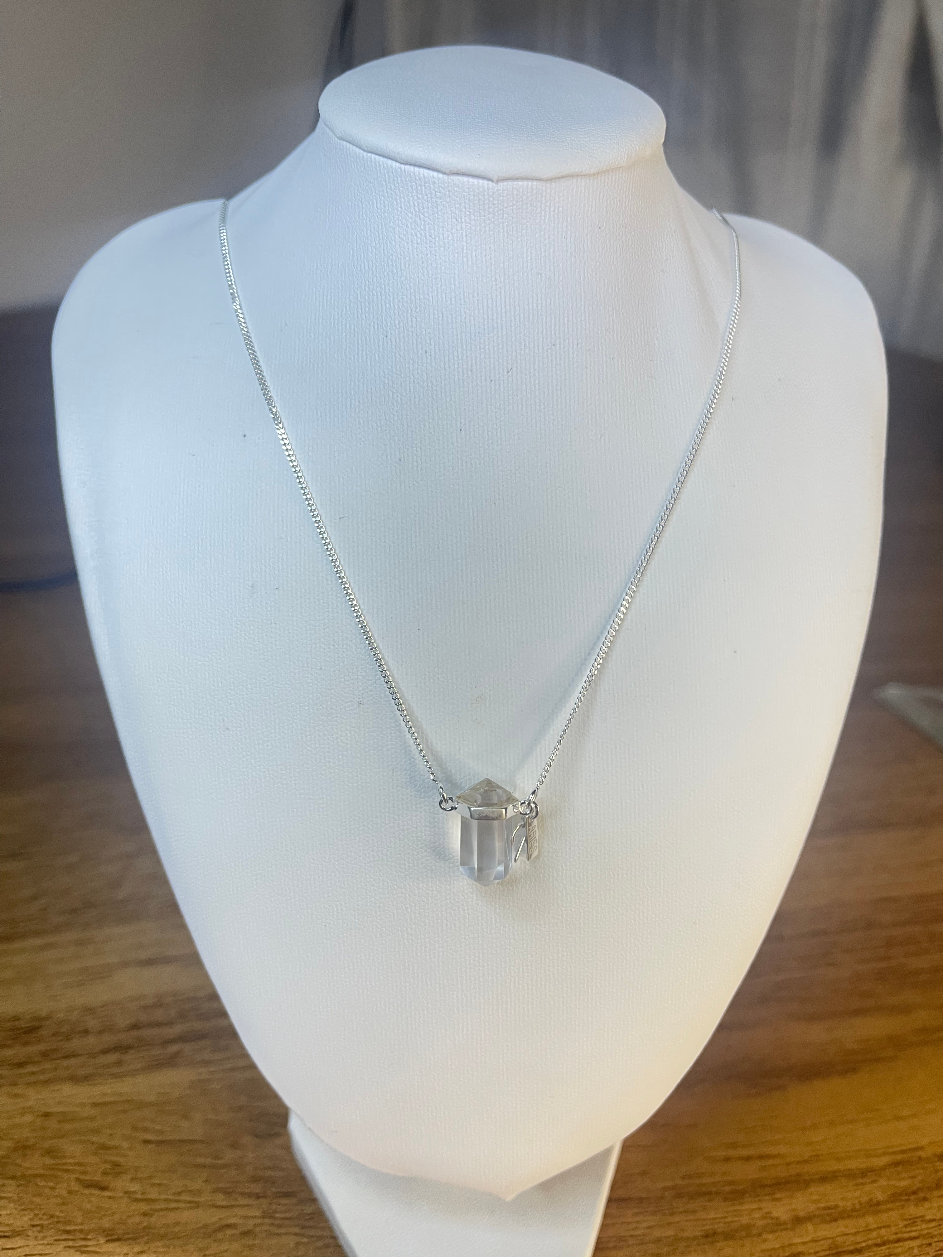 Cordão signo com zircônia e plaquinha Áries   60cm