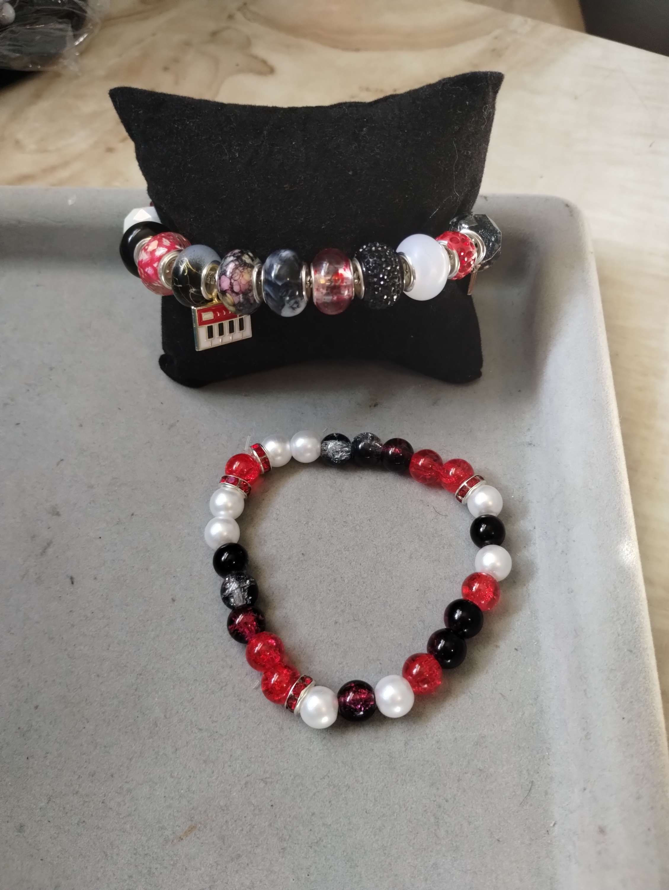 Women's set black red and white chain w/charm, red and black glass bead bracelet