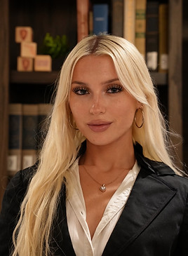 dominika headshot 2.jpeg