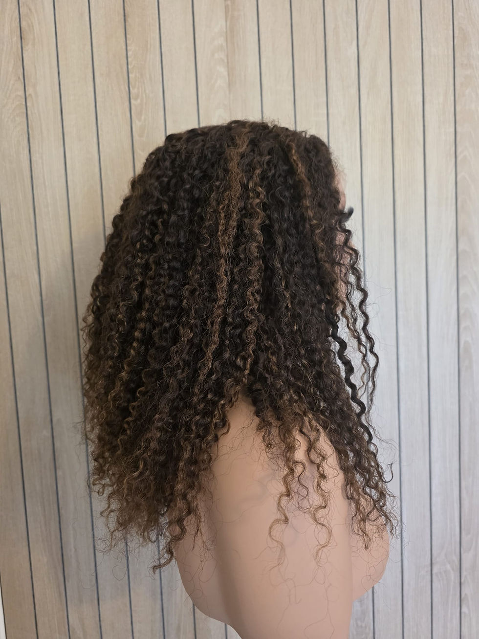 Thumbnail: 16 Inch (40cm) 5x5 HD Lace Wig – 100% Virgin Human Hair, 200% 