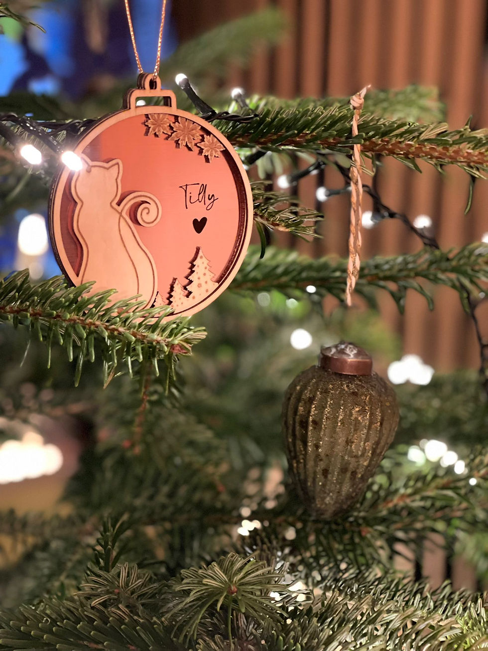 Miniaturbild: RR DOG Lover Weihnachtsanhänger aus Holz & Acryl mit 3 - 4 Layern
