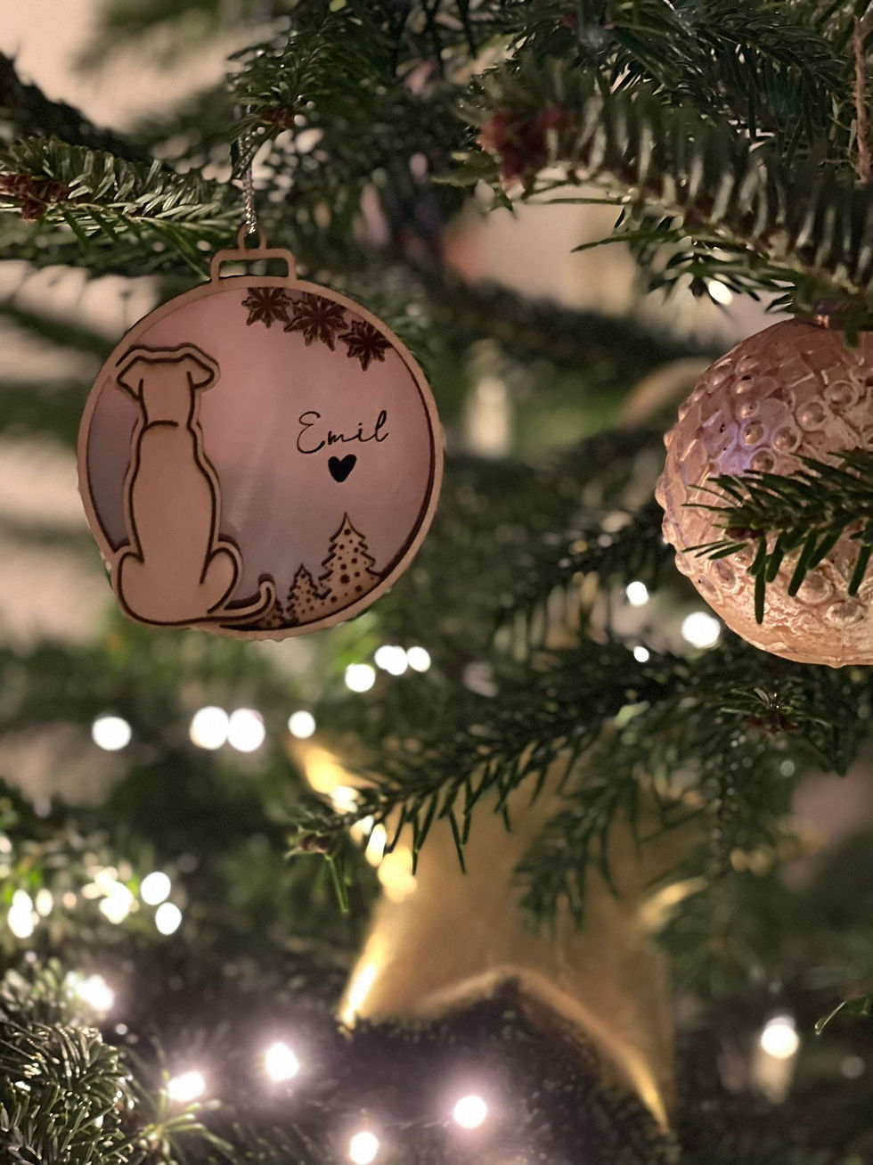 Miniaturbild: RR DOG Lover Weihnachtsanhänger aus Holz & Acryl mit 3 - 4 Layern