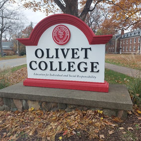 Olivet College Sign Suddenly Replaced