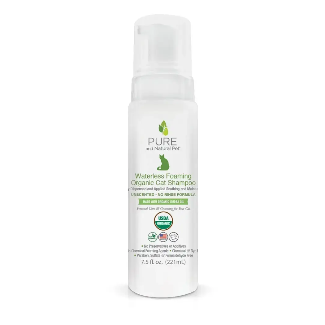 Waterless Foaming Organic Cat Shampoo (Unscented) from Pure and Natural