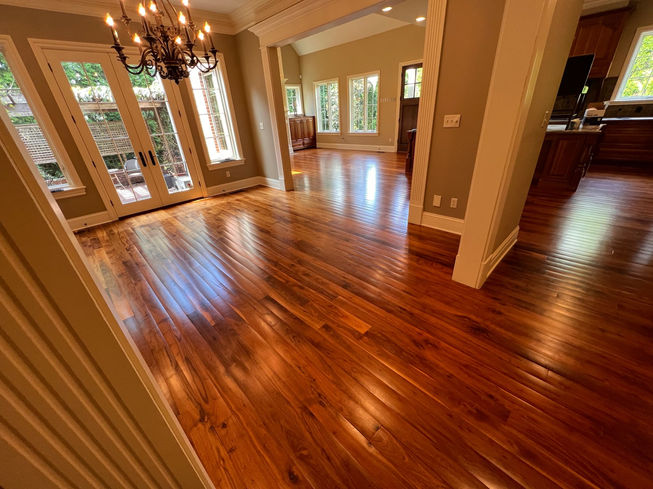 Transform your home with our expert hardwood refinishing in Seymour, Gatlinburg, and beyond