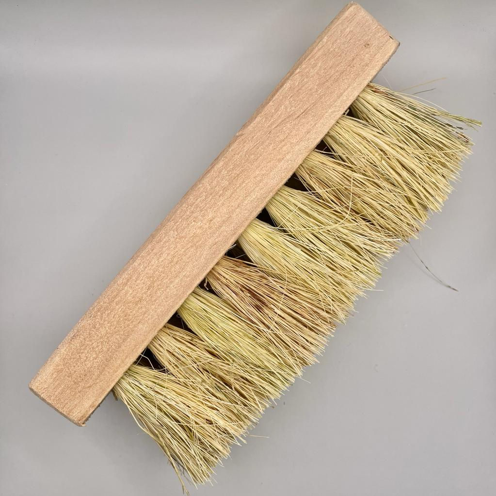 Cepillo de fibras naturales