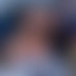 Tous les regards sur eux : Adil Rami et Louana Franco officialisent en public