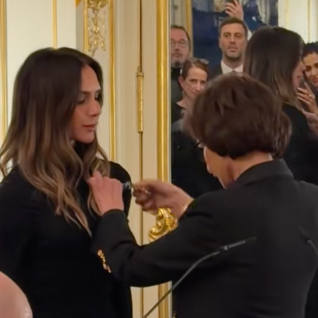 Victoria Beckham honorée par Rachida Dati, Brooklyn boycott !