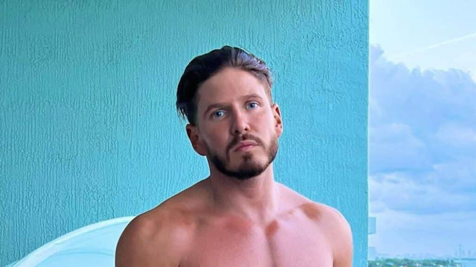 Seby Daddy vs Strongui : leur face-à-face dégénère sous les yeux des clients