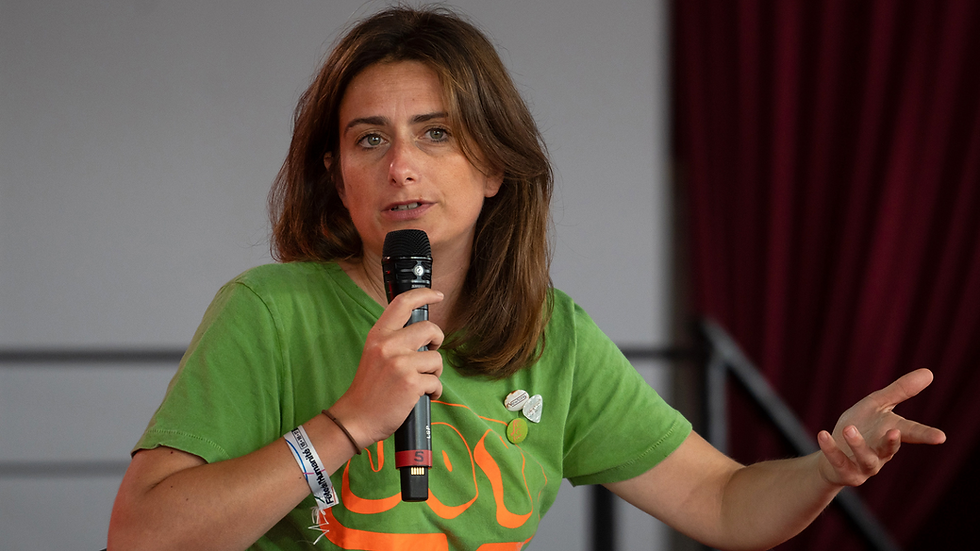 Marine Tondelier annonce une grossesse après un parcours de maternité difficile