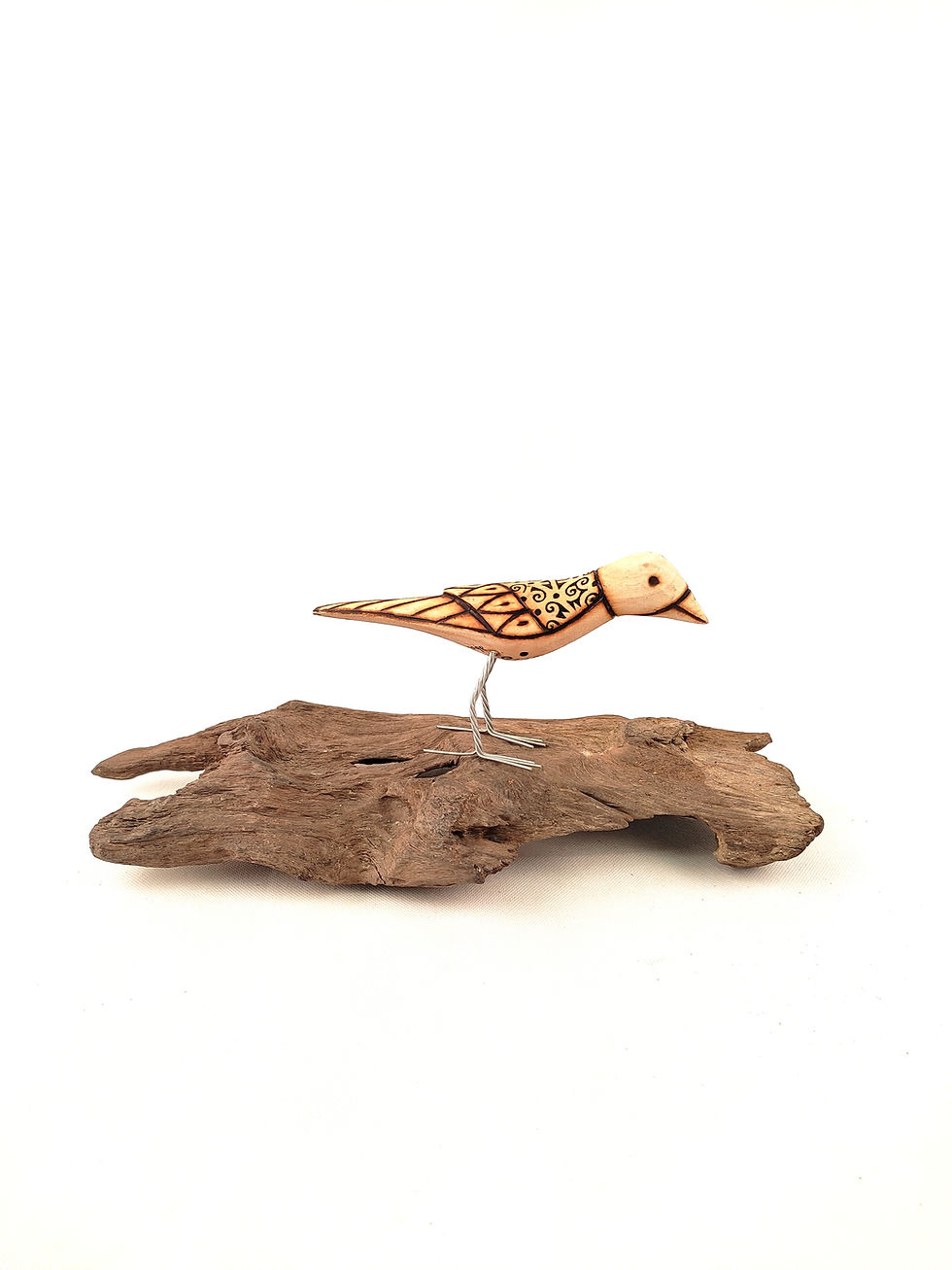 Imej kecil: Wooden Bird Hand-Painted (L)