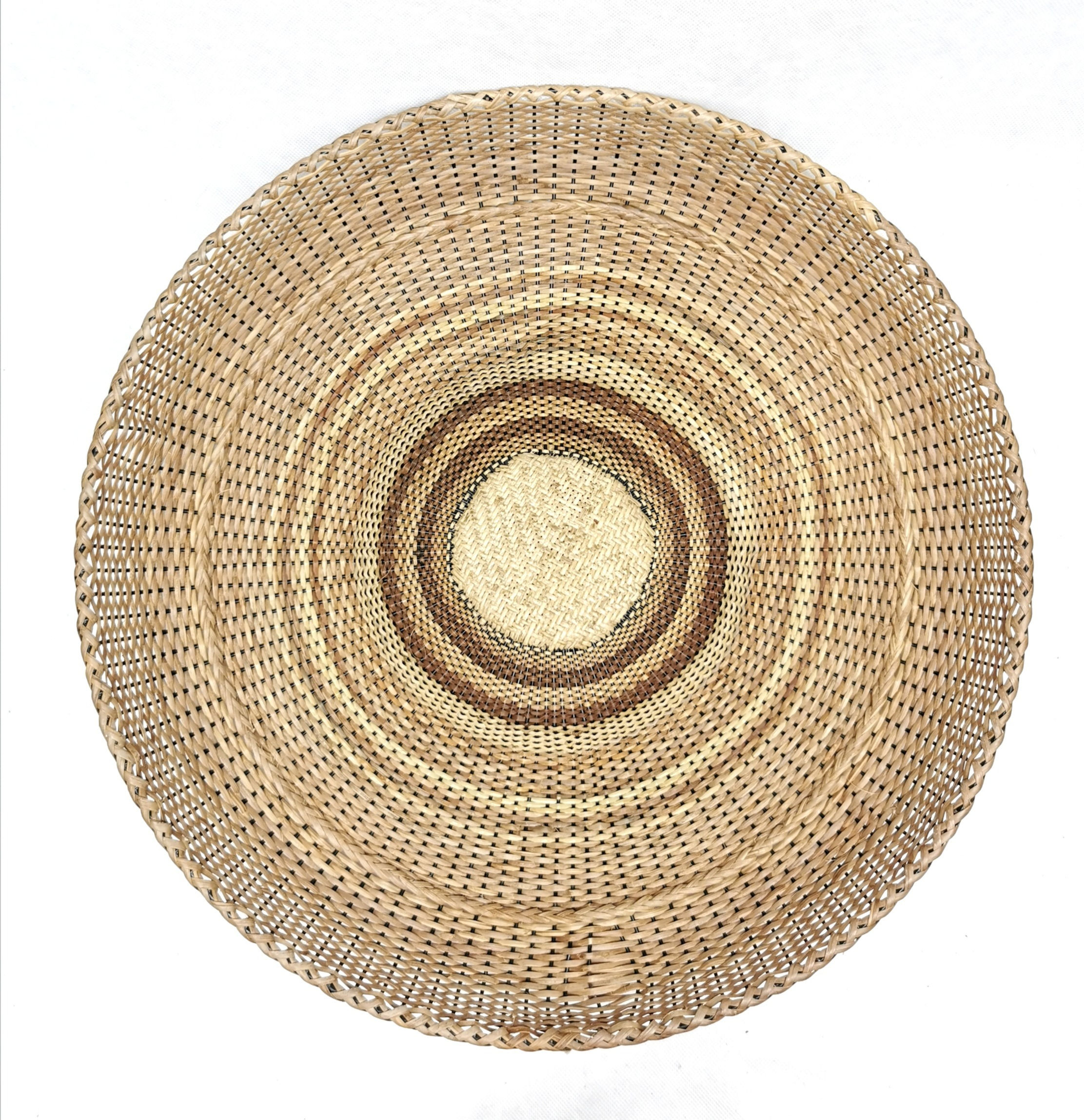 Rattan Fan Tray 17" (line)