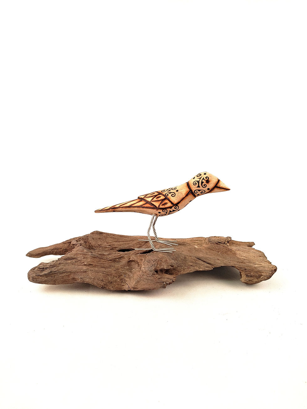 Imej kecil: Wooden Bird Hand-Painted (L)