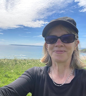 Trustee Liz photo.jpg