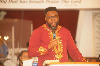 Pastor Tyler Preaching at Sweet Home