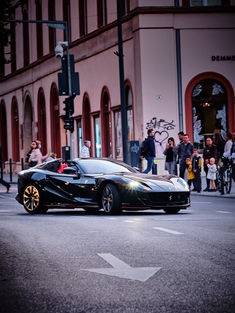 Ferrari 812 GTS