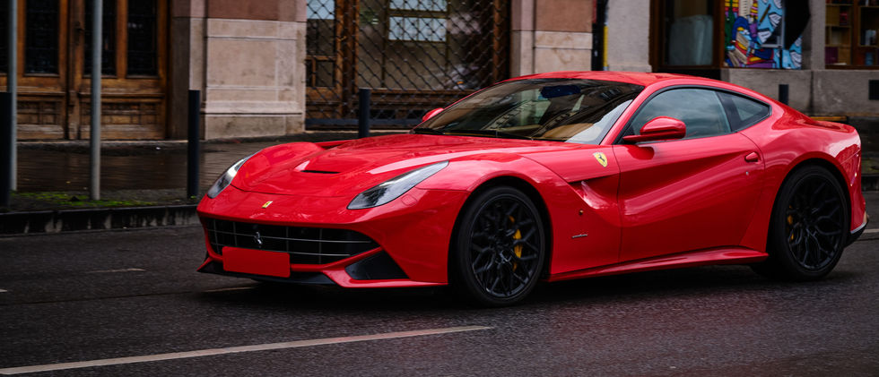 Ferrari 485
