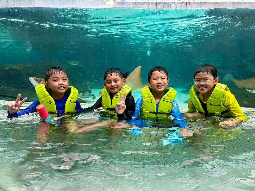 Kids swimming
