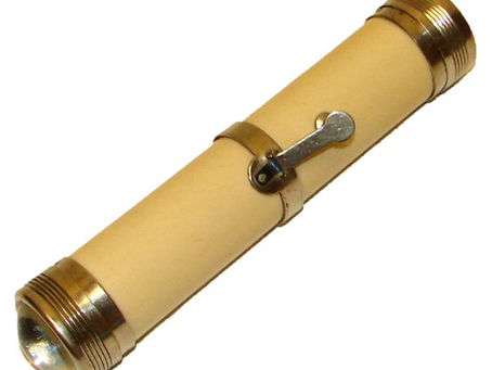 Linternas de mano. Siglo XX.