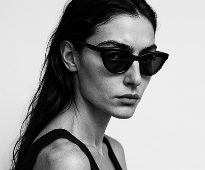 20250401_2027_Timeless Italian Elegance_simple_compose_01jqs9r3cafdgtfk19ye1hczdt.png