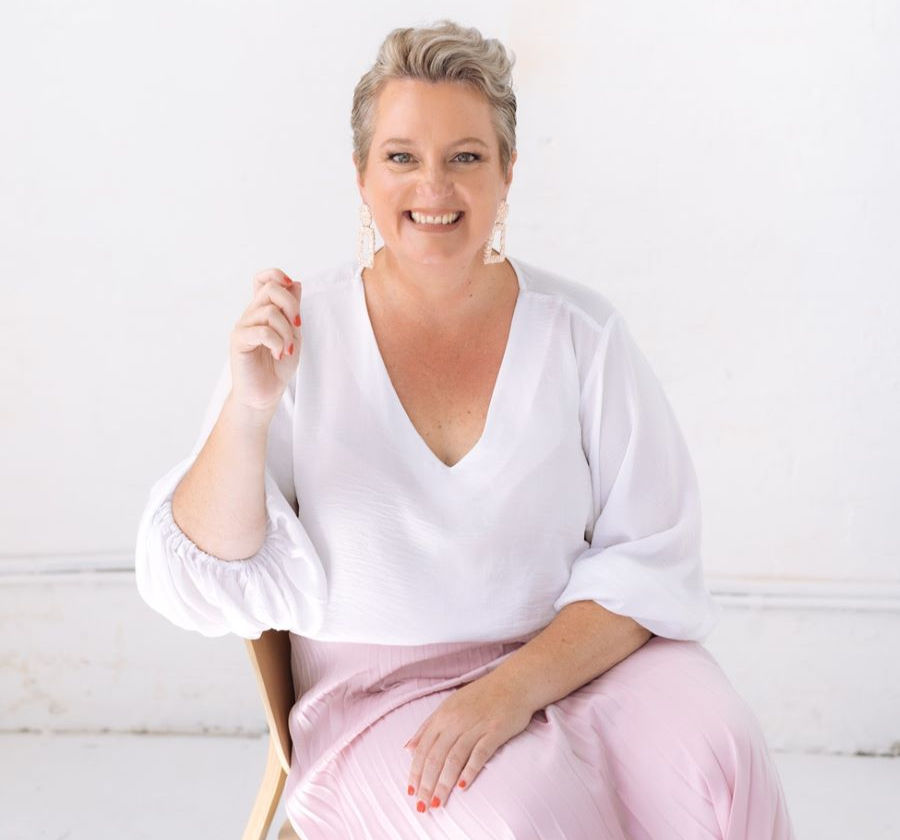 Smiling photo of Michelle Fragias
