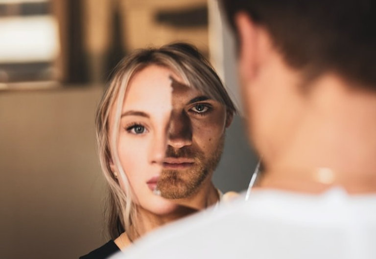Trauma Bonding – Break Free From The Chains