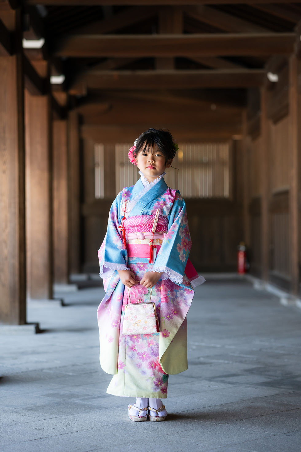 まだ少し緊張の面持ちで。