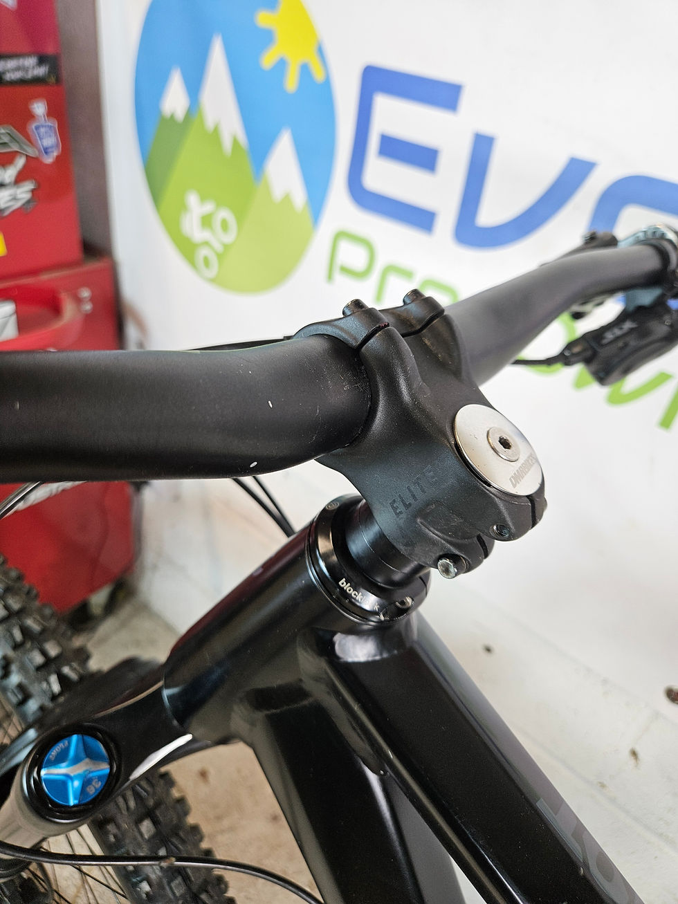 Thumbnail: 2024 Ghost Riot AL 29 Large Mountain Enduro Bike