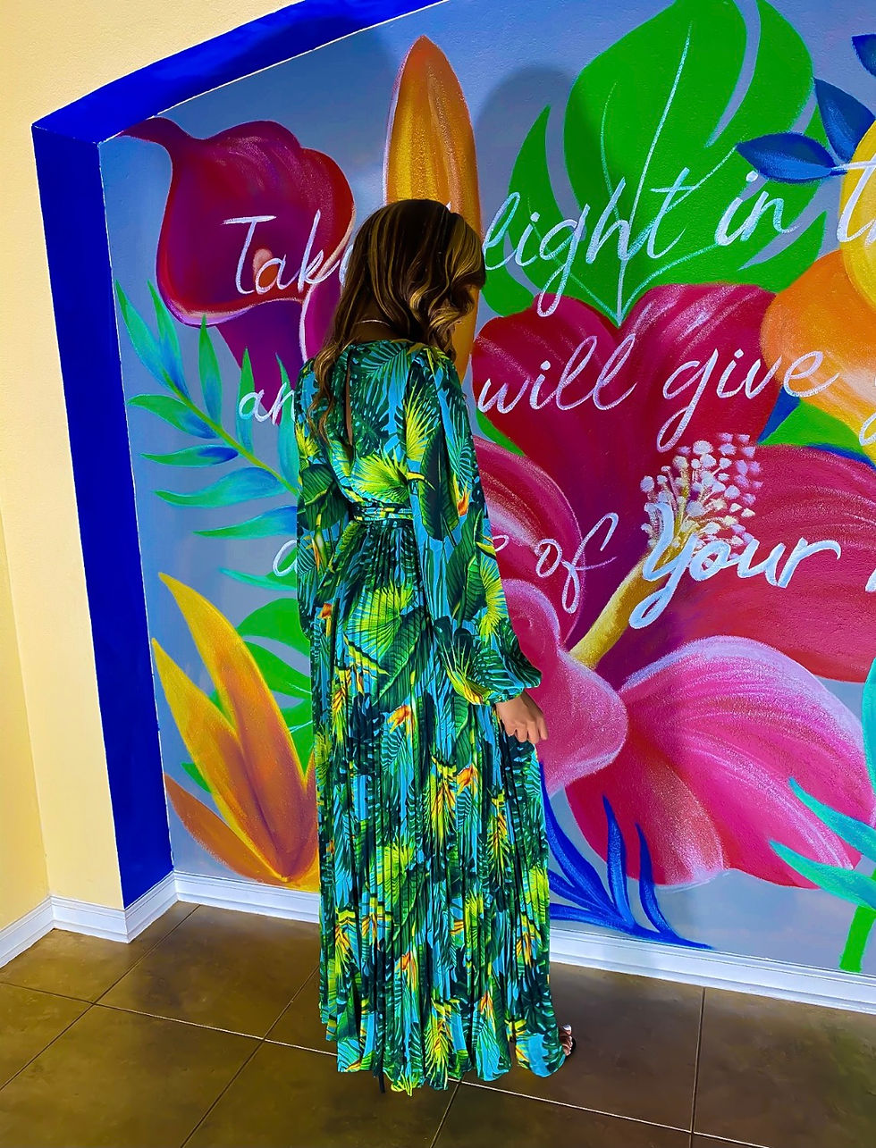 Thumbnail: Queen of The Jungle Maxi