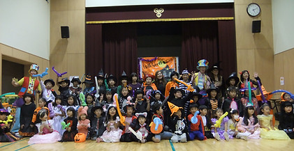 Halloween pic.1.JPG