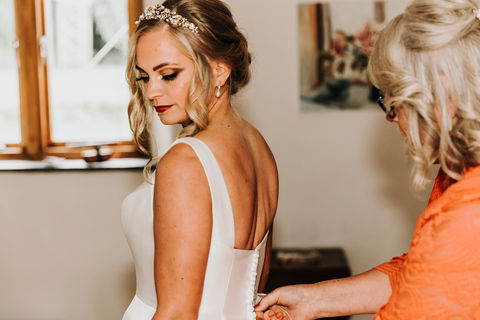 wedding makeup devon
bridal makeup devon
wedding makeup paignton
wedding makeup torquay
