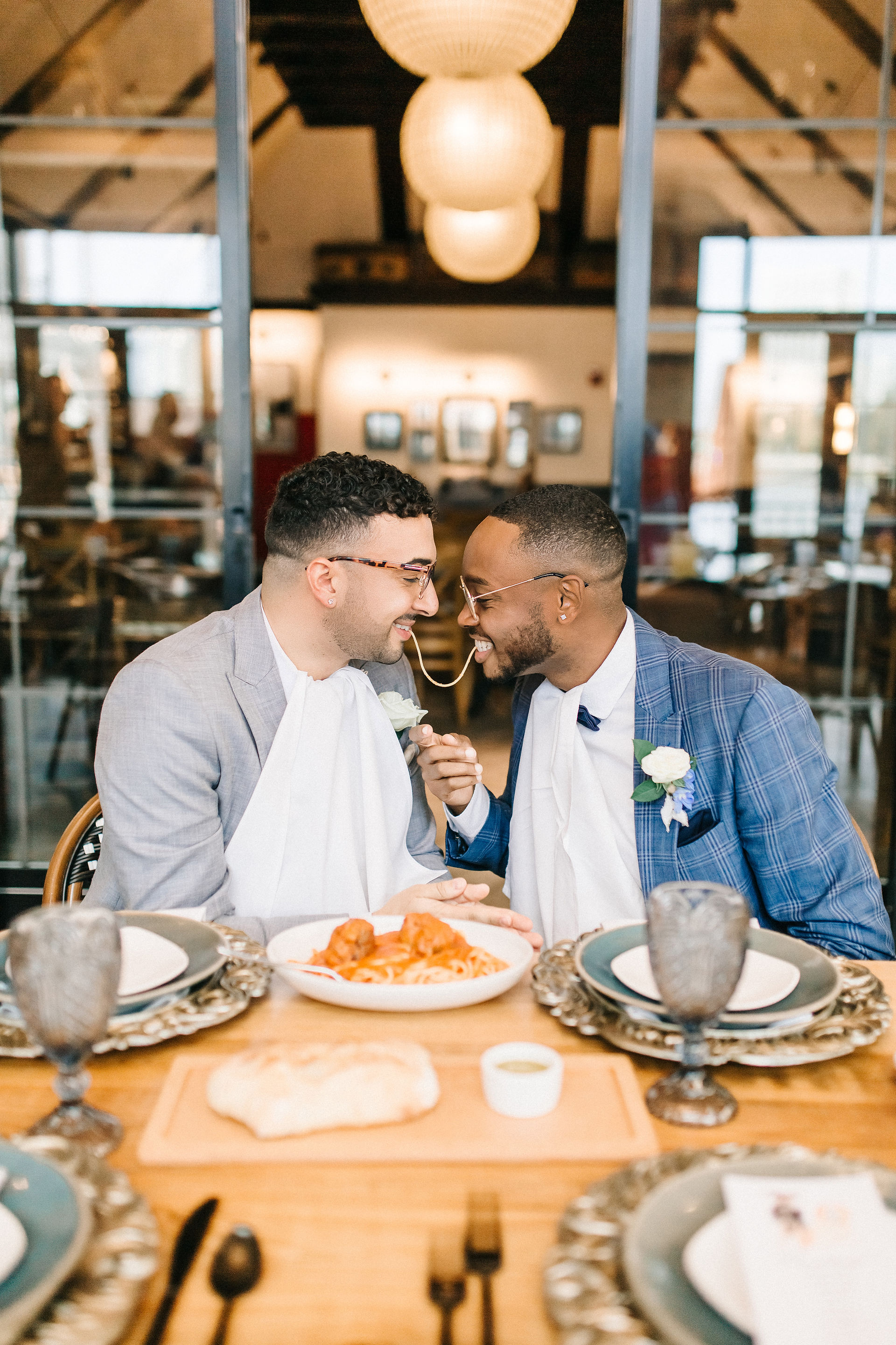 Lady and the Tramp spaghetti moment for wedding 