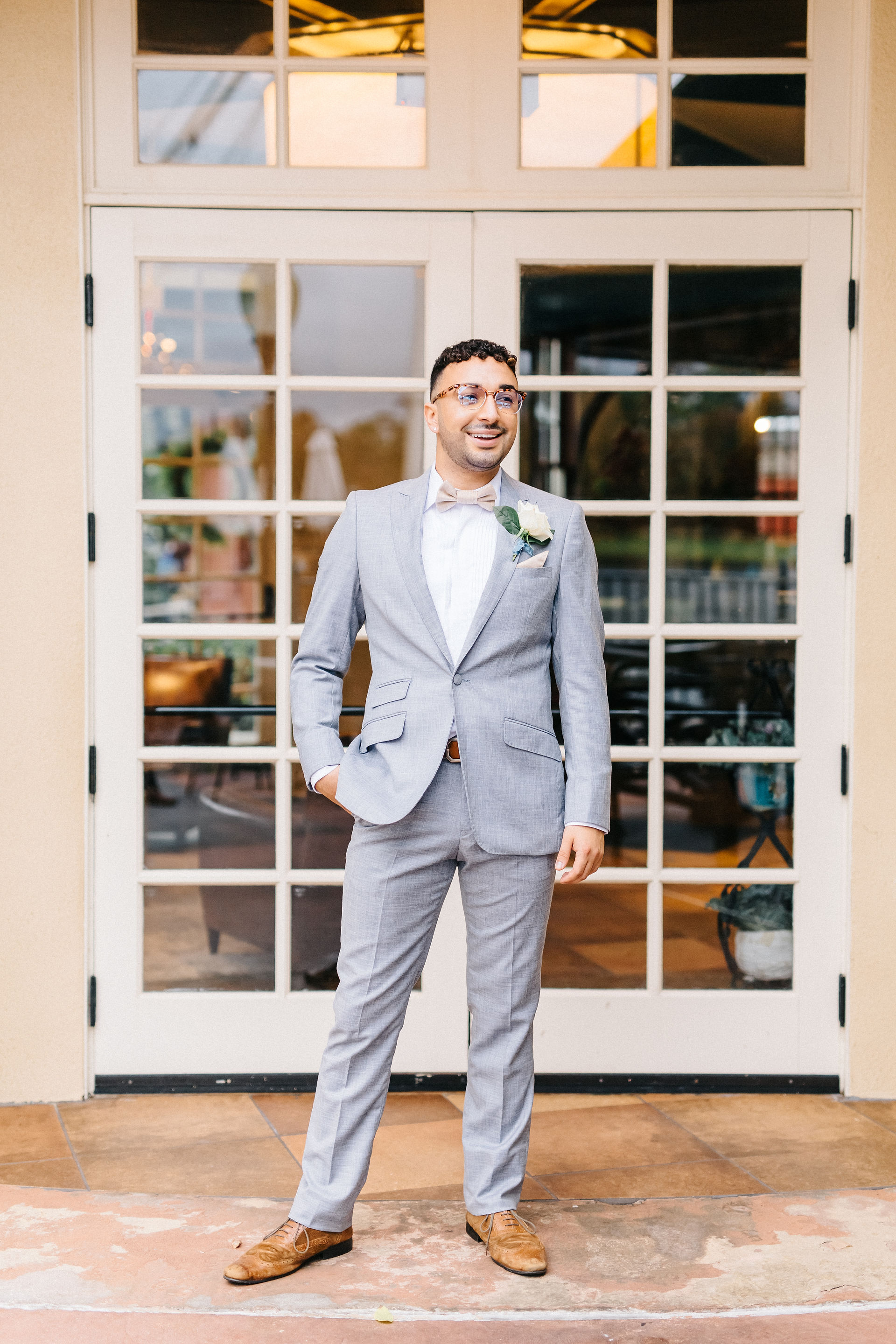 Groom's grey attire inspired by Lady and the Tramp