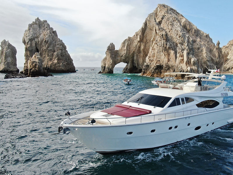 Patron Yacht 88ft Ferretti