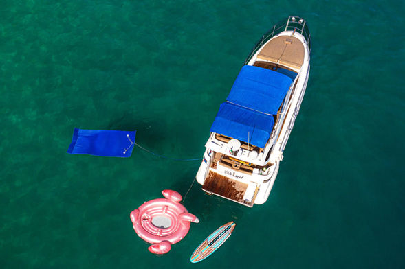 Azimut yacht in rental in cabo