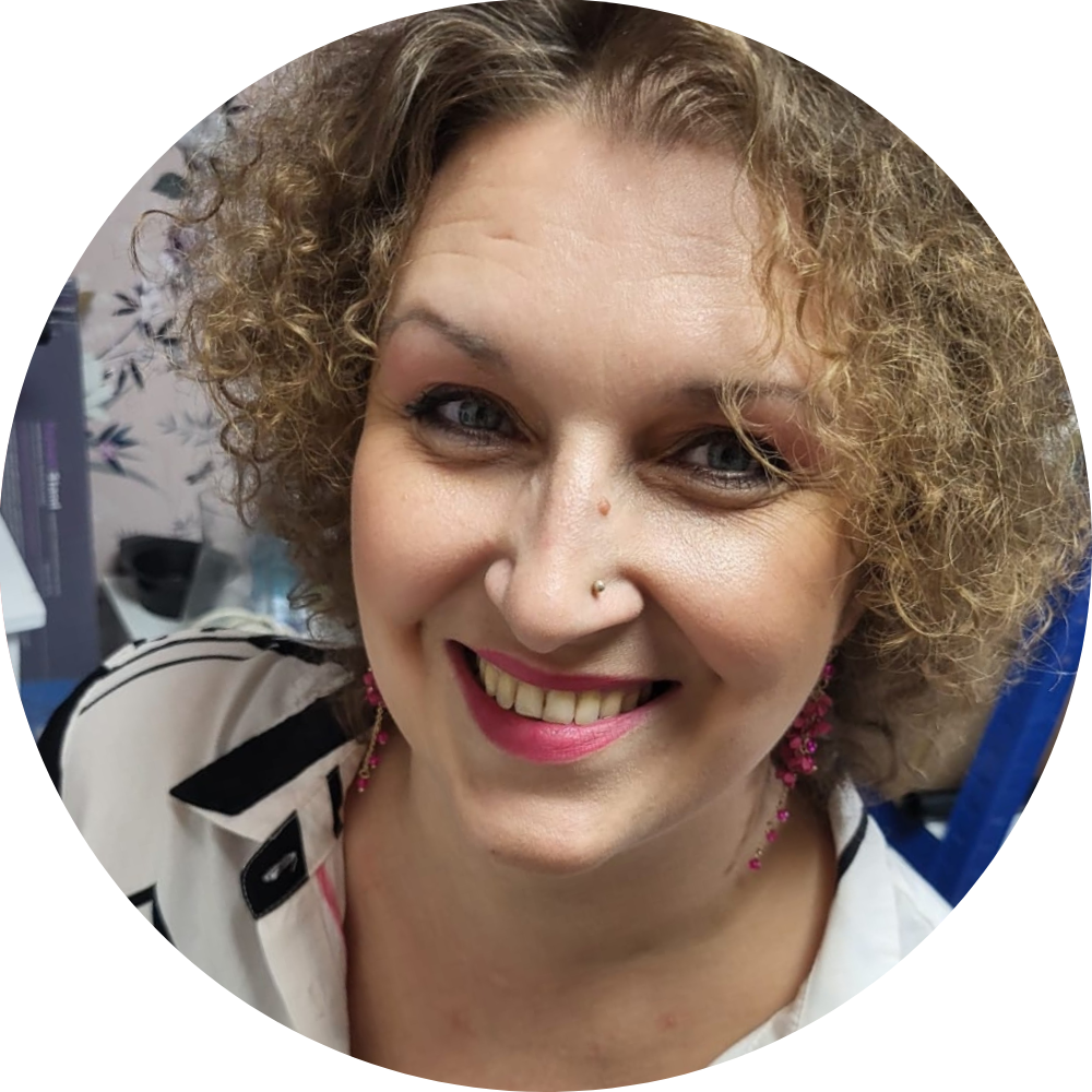 Writer: Anna Wnuk 