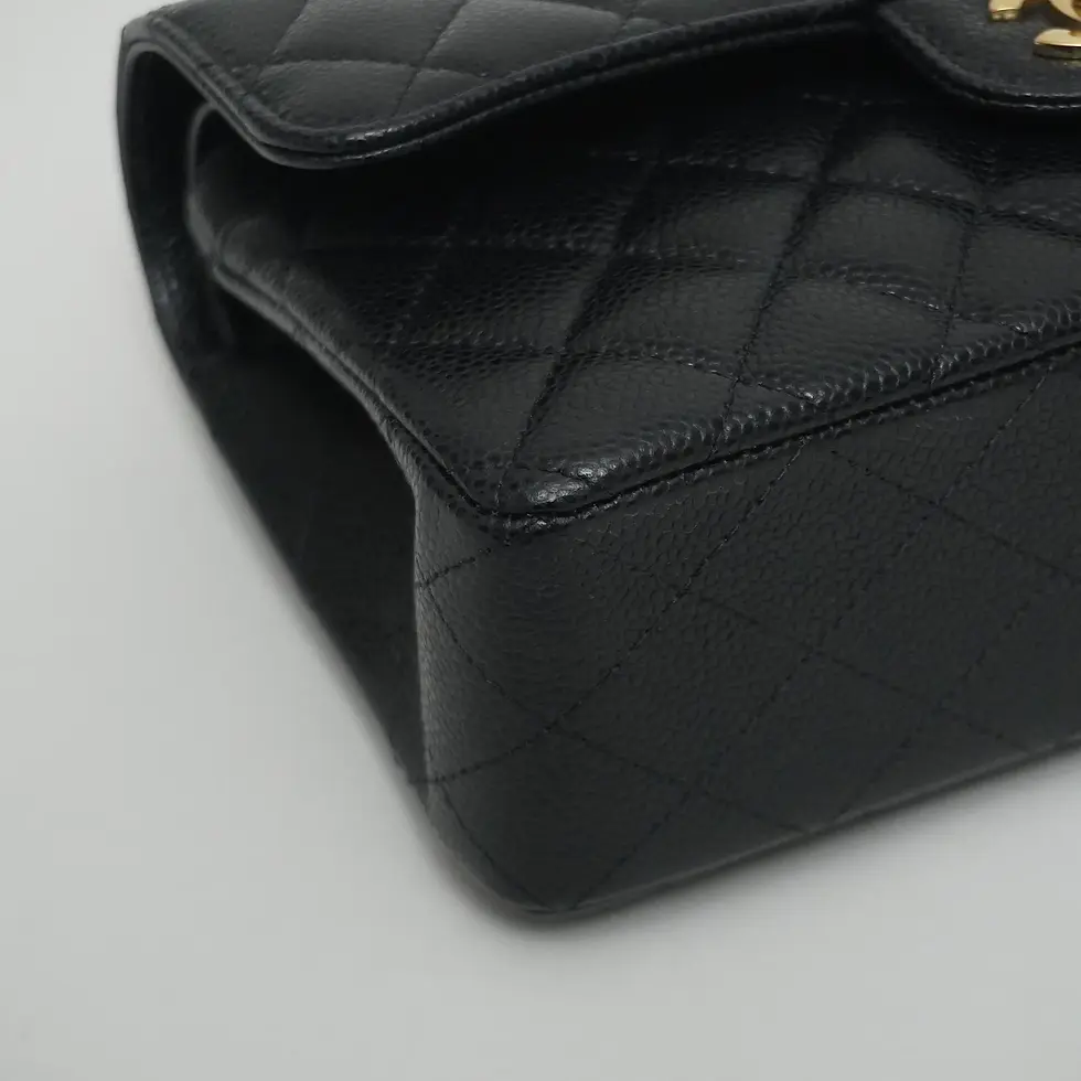 Thumbnail: Chanel classic 10