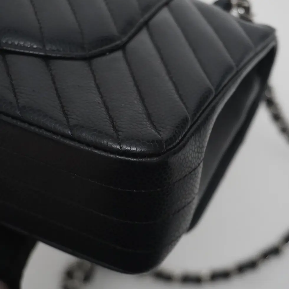 Thumbnail: Chanel classic 10