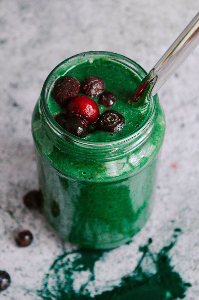 Energizing Spirulina Breakfast Smoothie