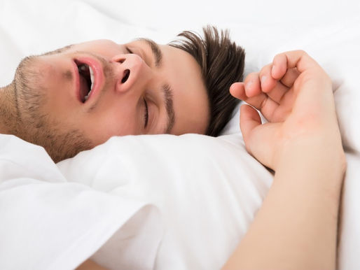 Schnarchtherapie: Wenn die Nacht zur Belastung wird – Hilfe durch Protrusionsschienen