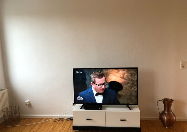 Klassenzimmerwohnung Wohnzimmer.jpeg