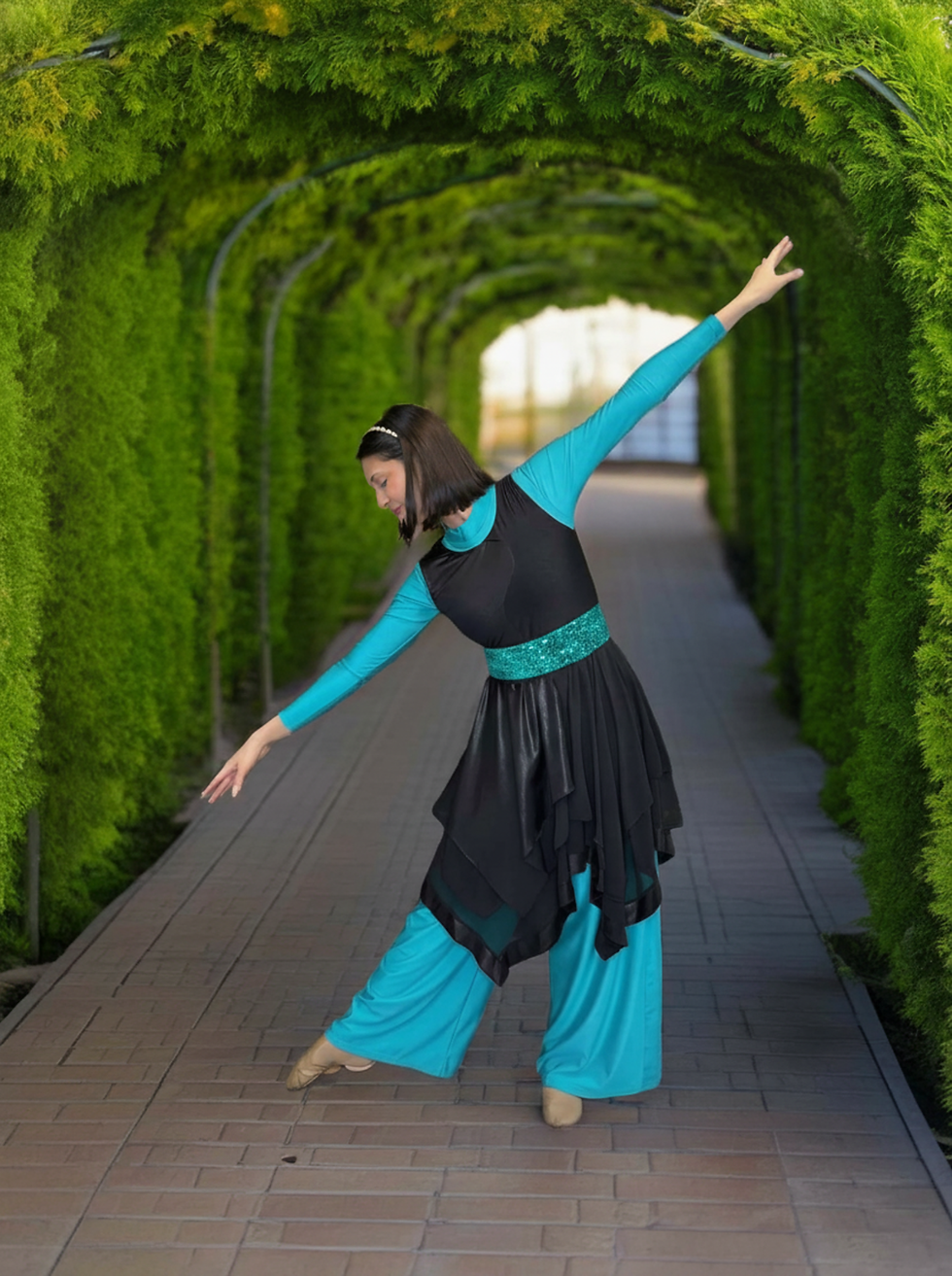 Thumbnail: ADULT EPHOD - LAMENTO EN BAILE