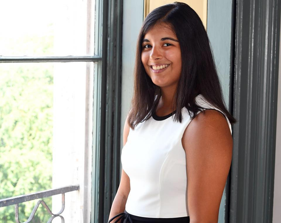 Ashna Pathan Headshot