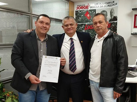 Diretores da prefeitura de Florínea são recebidos pelo deputado Jorge do Carmo