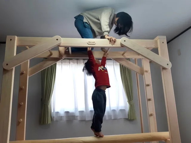 おねえちゃんと弟.webp