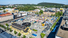 Vista della piazza Mercato a Kuopio in Finlandia